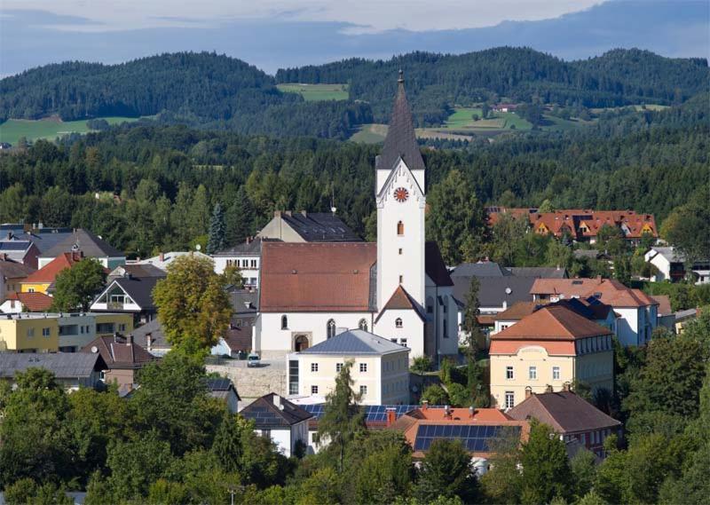 Kurhotel Bad Zell 外观 照片